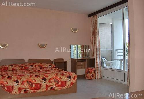Akacia Hotel 8